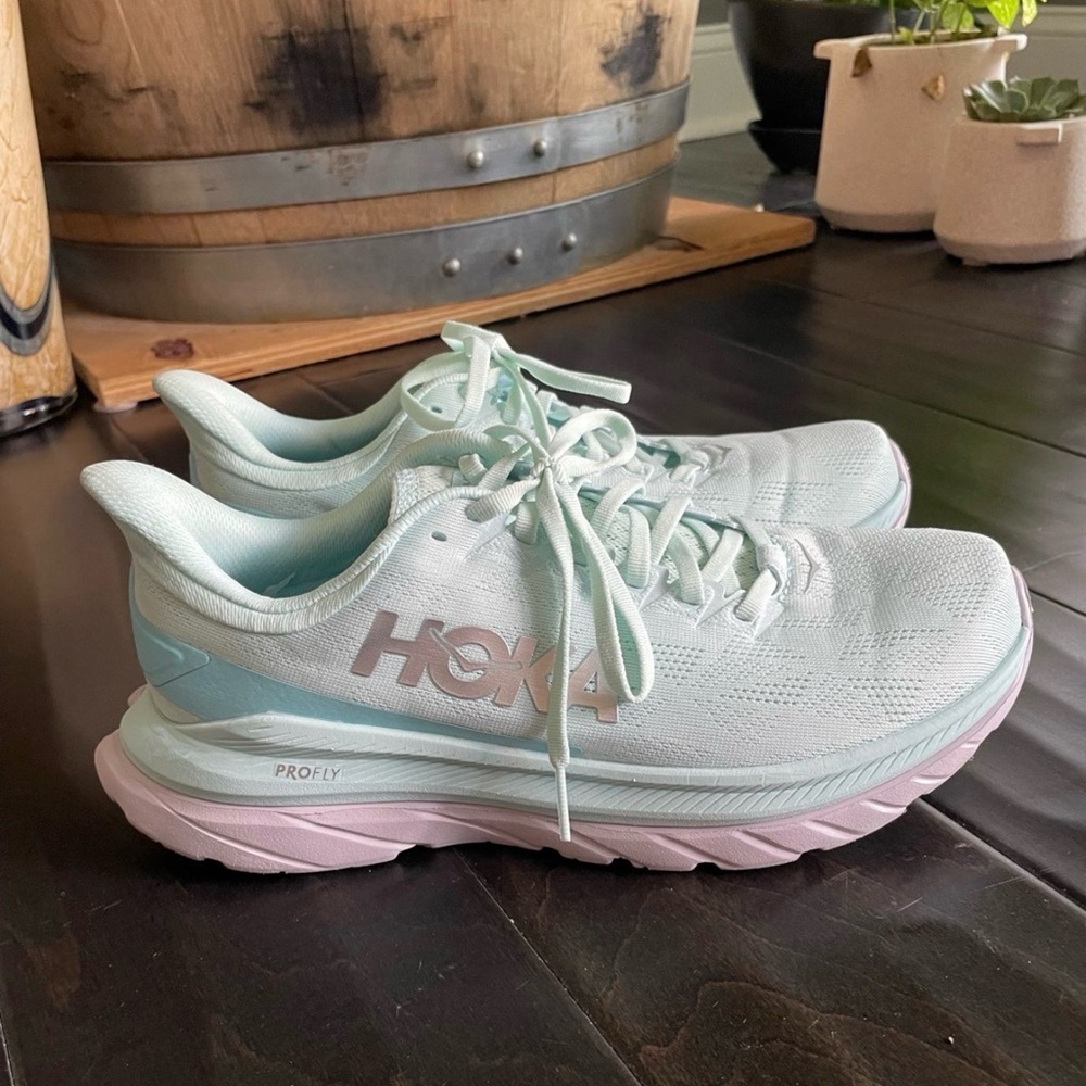 Hoka One Mach 4  Women's Light Blue Athletic Shoes